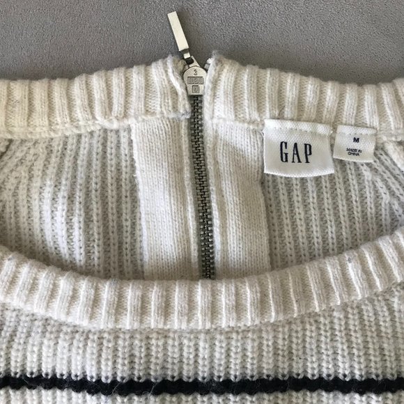Gap Wool Sweater - Picture 2 of 5